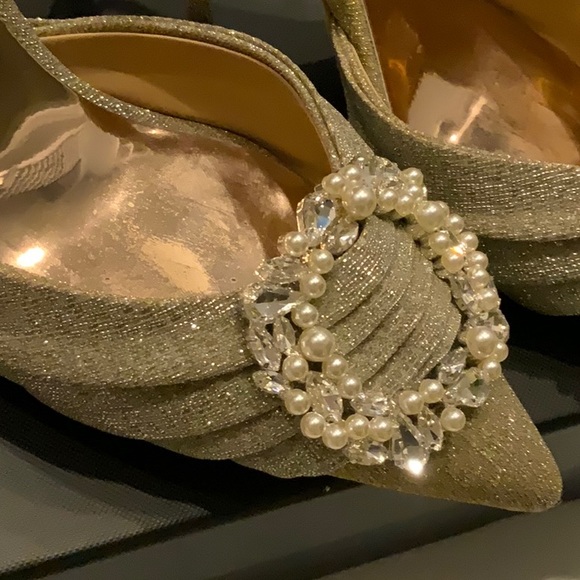 Badgley Mischka Nisha Heels - Picture 7 of 12